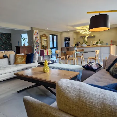 Poppies Holidays - Luxury Seaside Retreat Private Garden Baby-foot 14 Guests Evg Groups Xxl Riva Bella D-day Beaches Villa *
