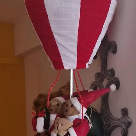 Poppies Holidays - Noel Et Nouvel An Avec Privatif 14 Pers Baby-foot Evg Groups Xxl Riva Bella D-day Beaches Villa Ouistreham